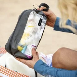 Nite Ize Runoff Waterproof Toiletry Bag, Full-Size Waterproof Hanging Toiletry Bag. Tough Trusted Protection For Adventure Travel, Black 17 Nite Ize Runoff Waterproof Toiletry Bag, Full-Size Waterproof Hanging Toiletry Bag. Tough Trusted Protection For Adventure Travel, Black -Luggage Factory 410xtIXrNhL