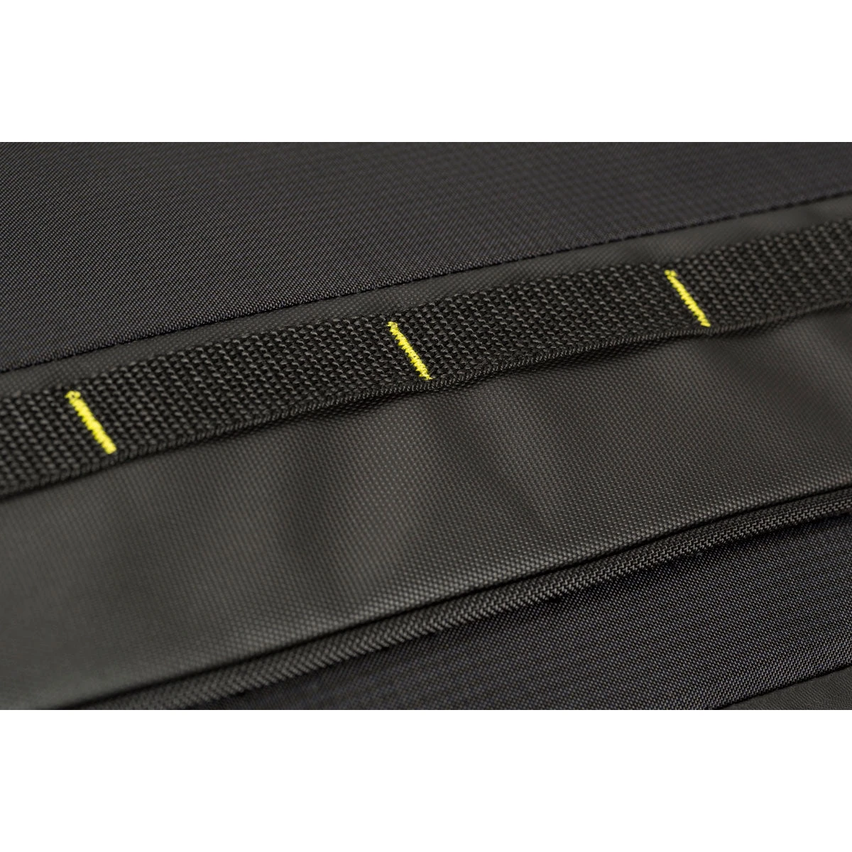 High Sierra At8 26In Wheeled Duffel Upright 10 High Sierra At8 26In Wheeled Duffel Upright - Image 10